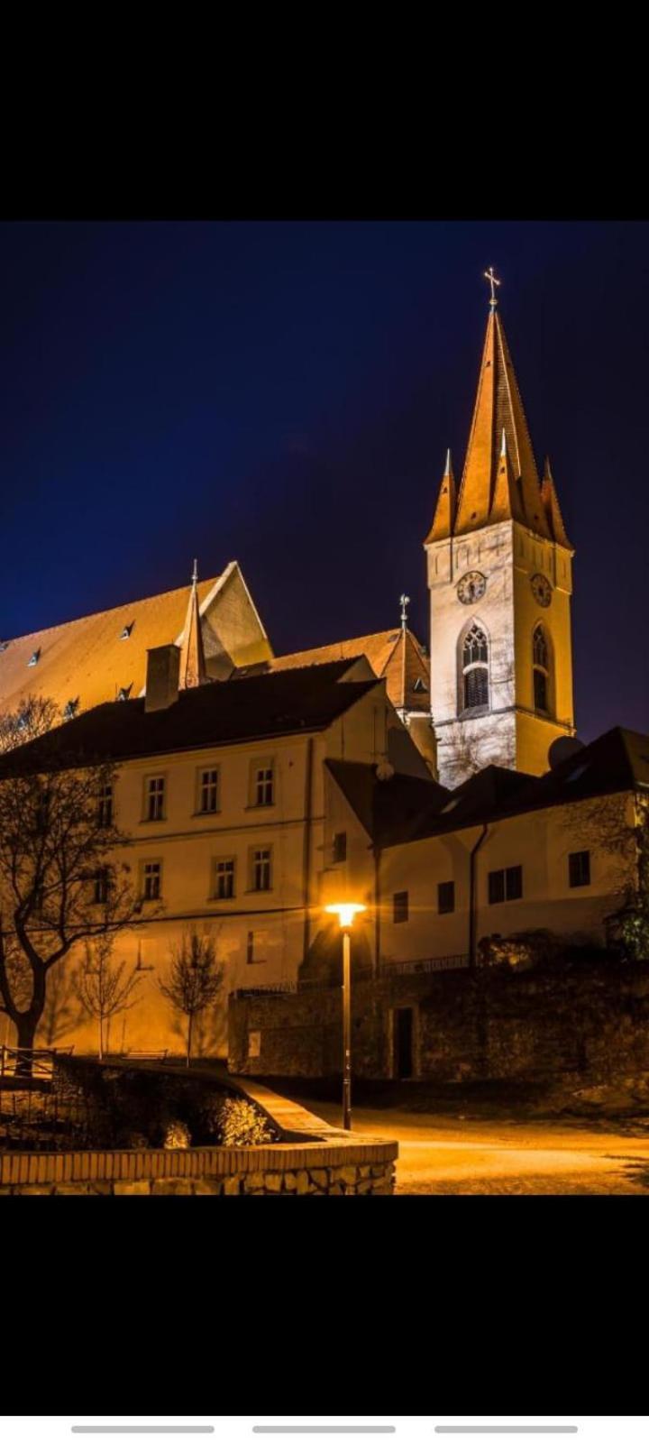 Apartmán pod hradem Znojmo Esterno foto