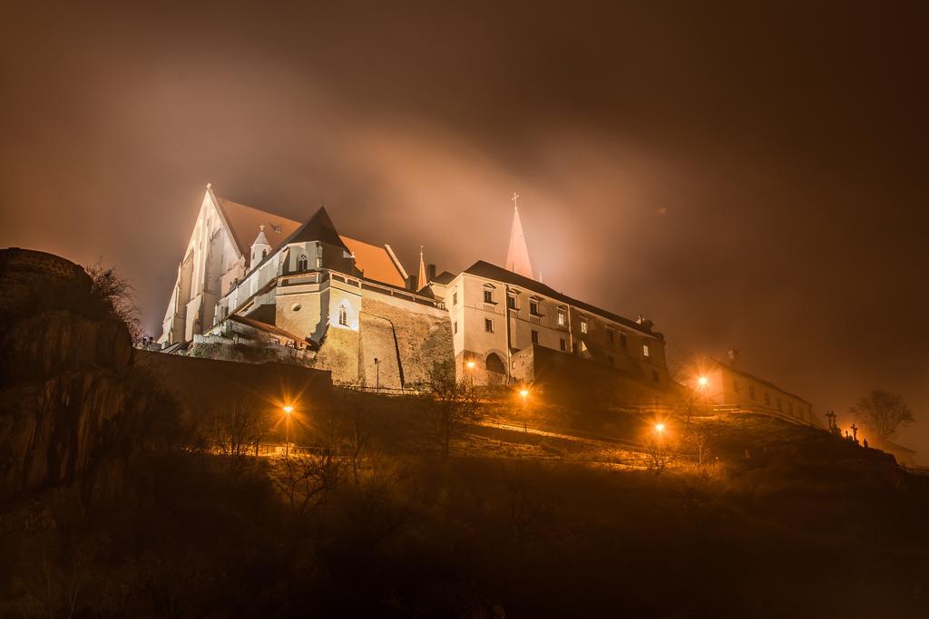 Apartmán pod hradem Znojmo Esterno foto